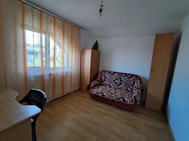 Casa 5 camere - Miroslava