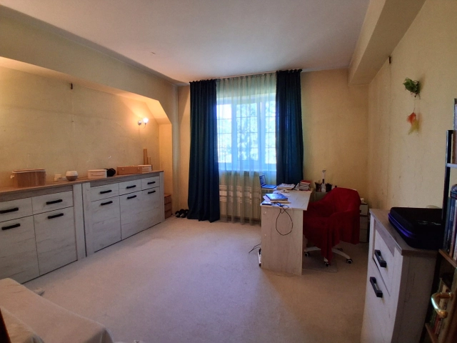 Casa 5 camere - Bucium