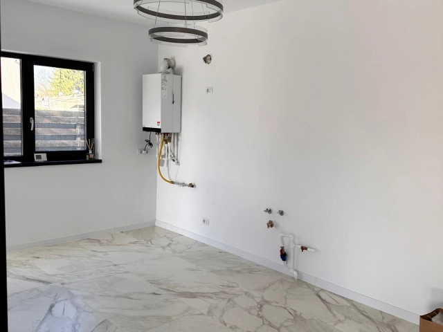 Casa 4 camere - Breazu
