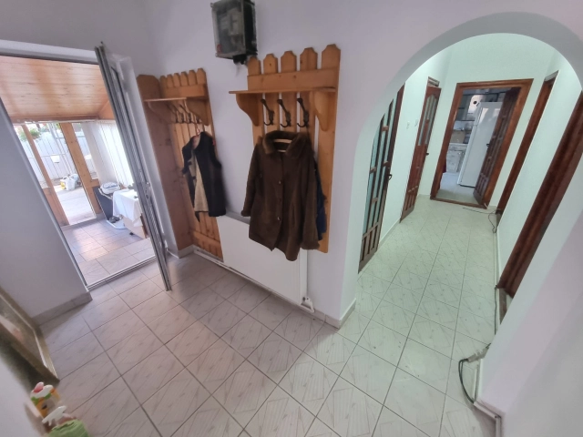 Casa 3 camere - Podu Ros