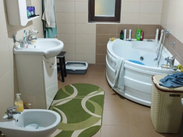 Casa 5 camere - Valea Adanca