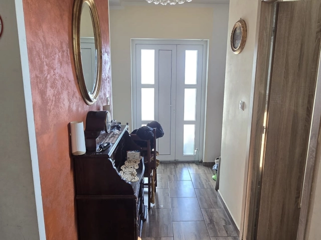 Casa 5 camere - Breazu