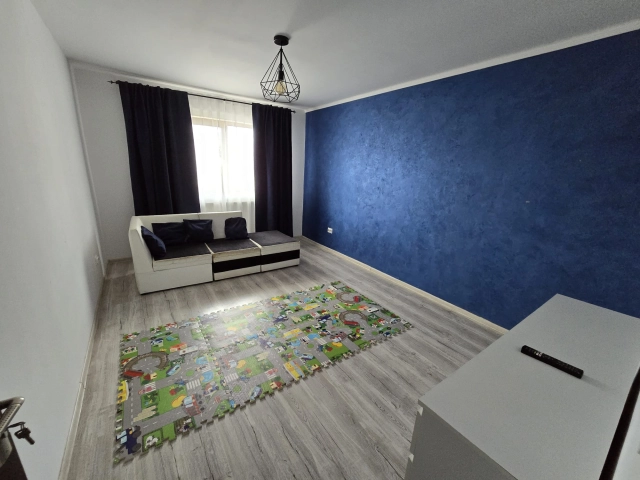 Casa 4 camere - Miroslava