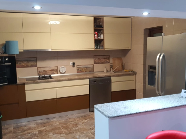 Casa 4 camere - Horpaz