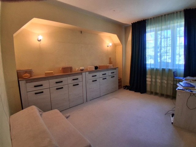 Casa 5 camere - Bucium