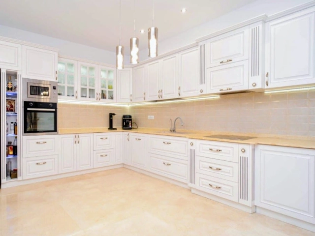 Casa 6 camere - Breazu