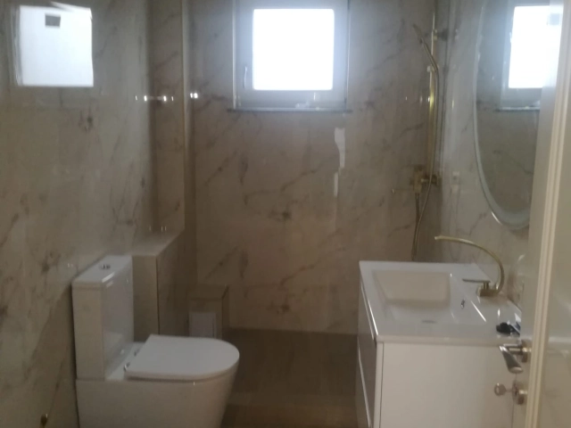 Casa 4 camere - Miroslava