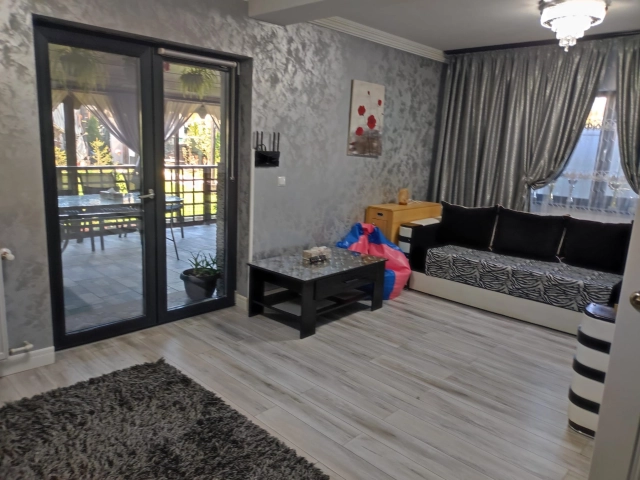 Casa 4 camere - Nicolina