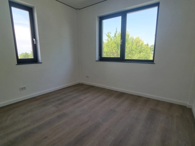 Casa 4 camere - Bucium