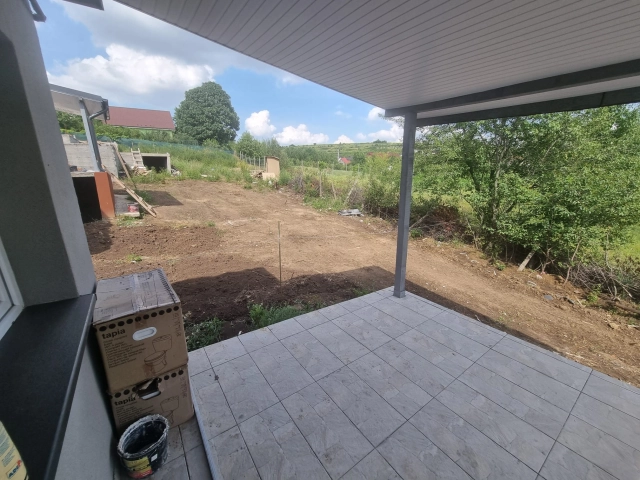 Casa 4 camere - Tomesti