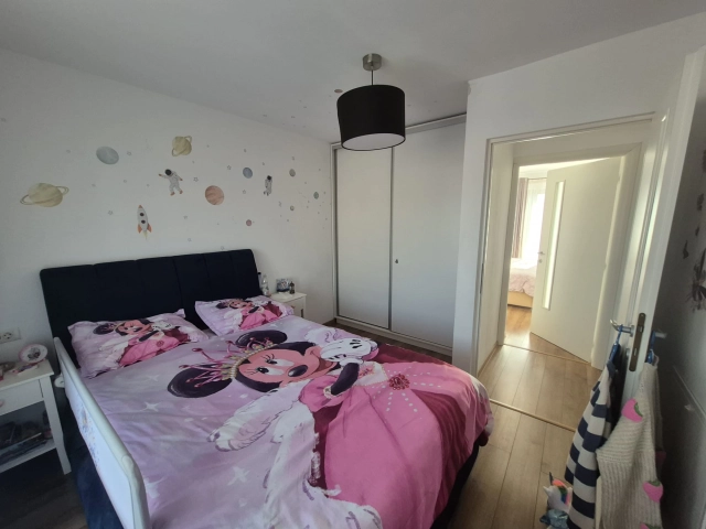 Casa 4 camere - Miroslava