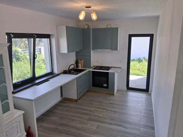 Casa 4 camere - Dancu