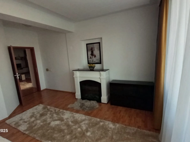 Casa 9 camere - Tatarasi
