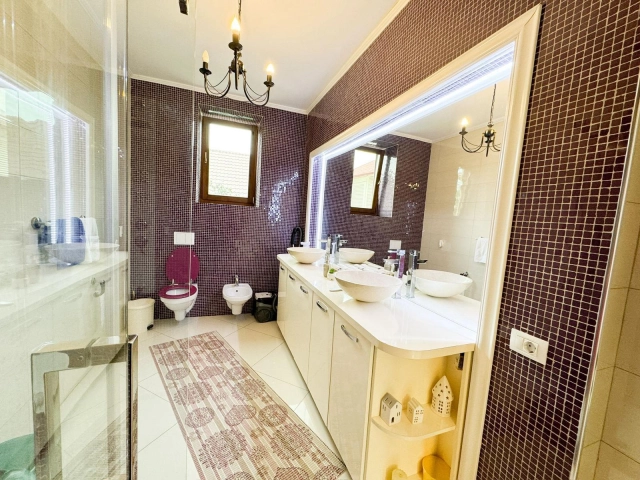 Casa 4 camere - Poitiers
