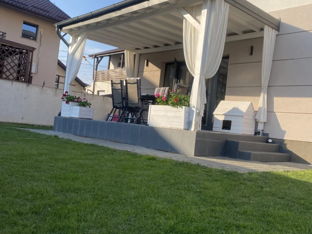 Casa 5 camere - Breazu