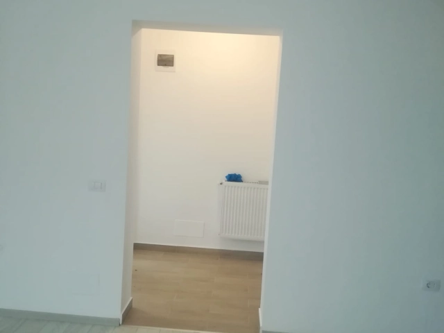 Casa 4 camere - Miroslava