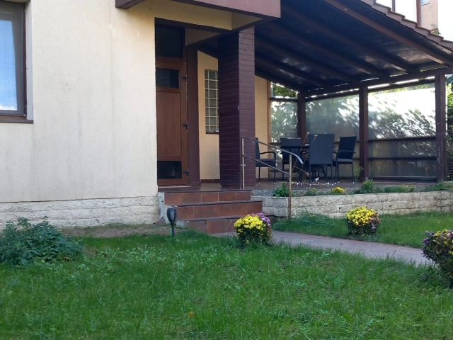 Casa 9 camere - Tatarasi