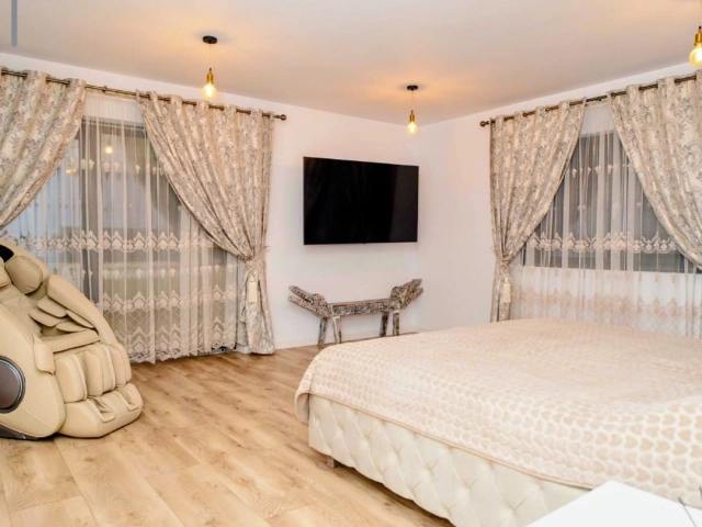 Casa 6 camere - Breazu
