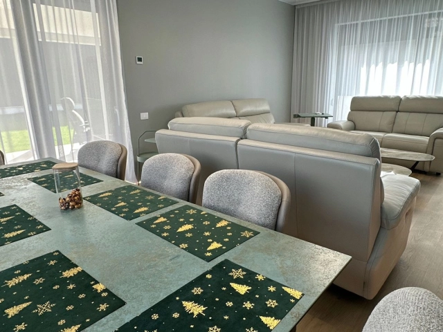 Casa 4 camere - Bucium