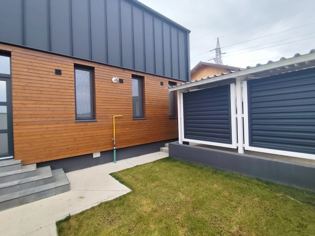 Casa 4 camere - Miroslava