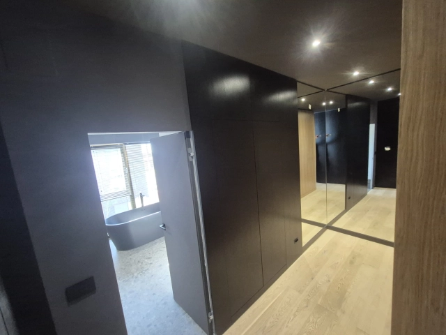 Casa 5 camere - Miroslava