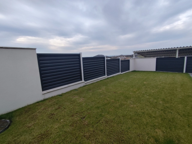 Casa 4 camere - Miroslava