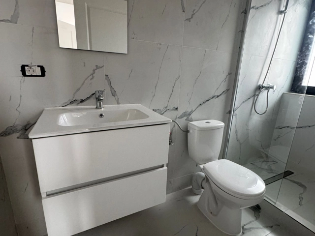 Casa 4 camere - Miroslava