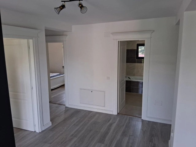 Casa 4 camere - Dancu