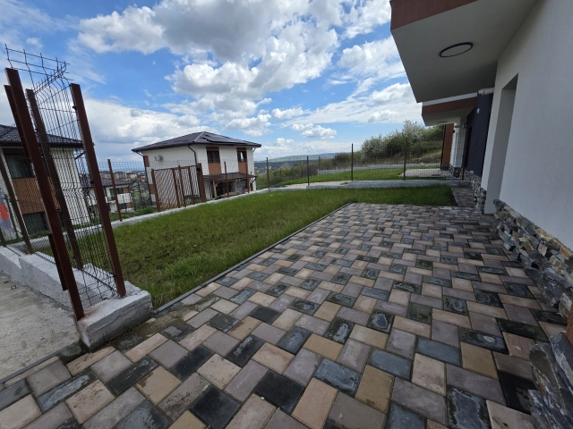Casa 3 camere - CUG