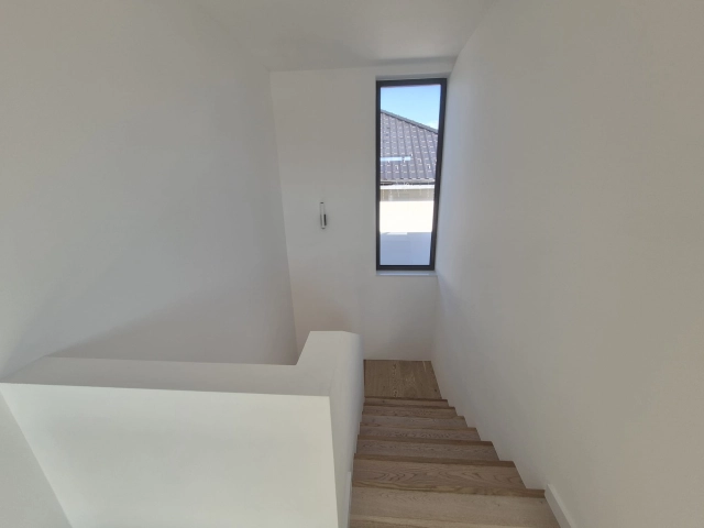 Casa 5 camere - Miroslava
