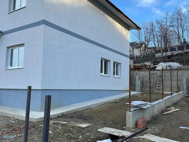 Casa 4 camere - Valea Lupului