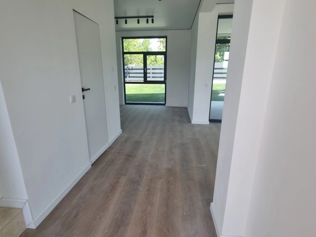 Casa 4 camere - Bucium
