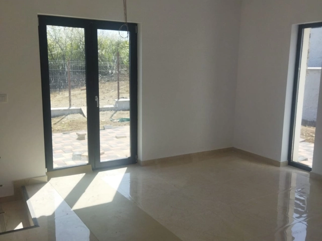 Casa 4 camere - Valea Adanca