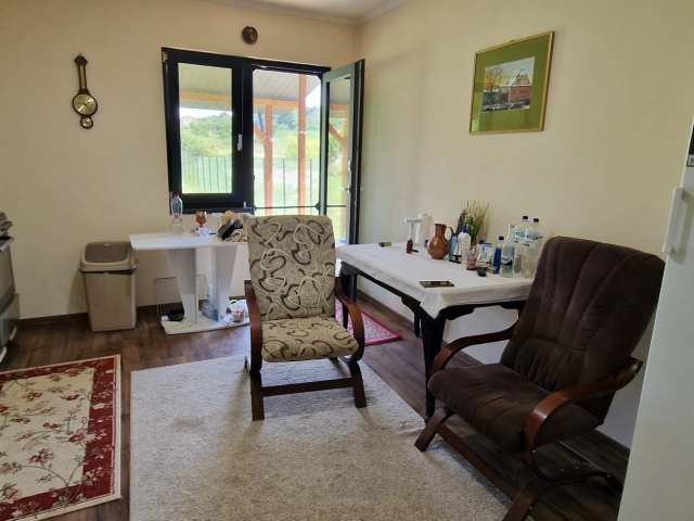 Casa 3 camere - Semicentral