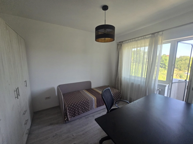 Casa 4 camere - Bucium