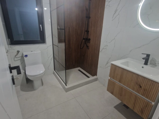 Casa 4 camere - Miroslava