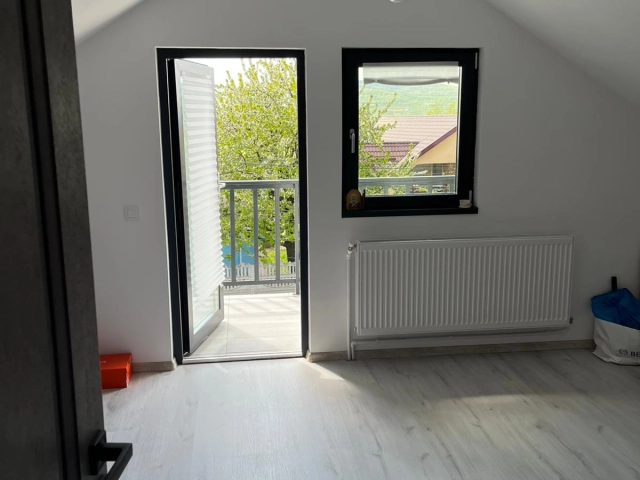 Casa 4 camere - Holboca