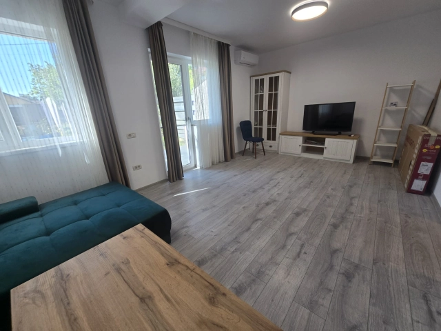 Casa 4 camere - Bucium