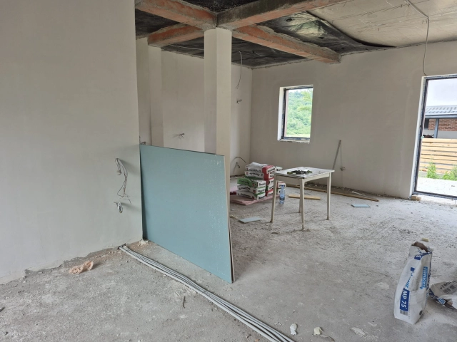 Casa 4 camere - Valea Adanca