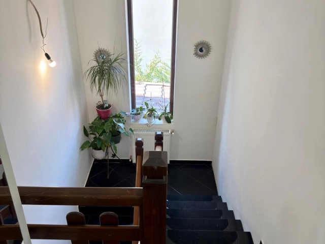 Casa 4 camere - Valea Adanca