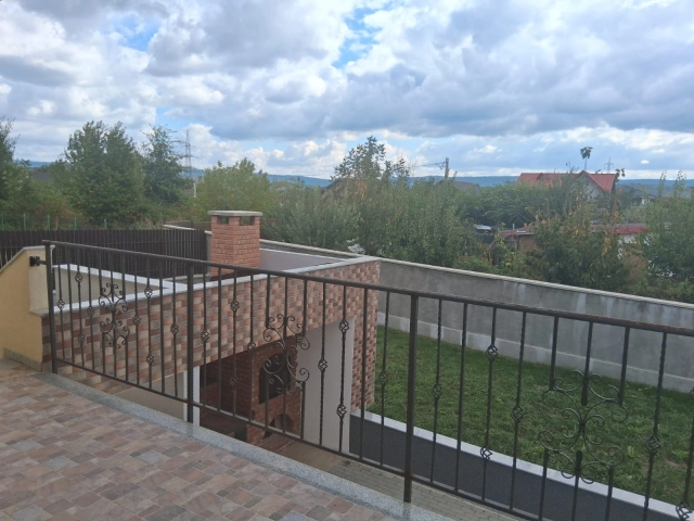 Casa 6 camere - Lunca Cetatuii