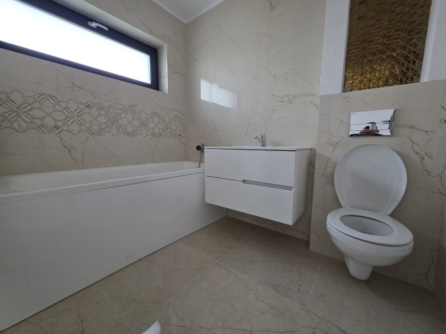Casa 3 camere - CUG