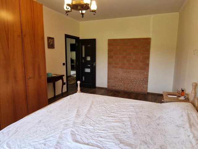 Casa 3 camere - Semicentral