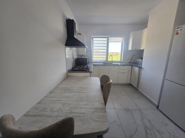 Casa 4 camere - Bucium