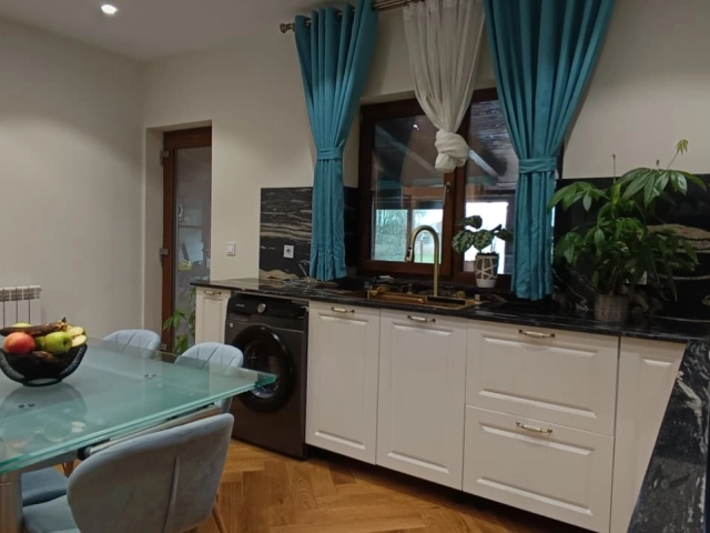 Casa 3 camere - Dancu