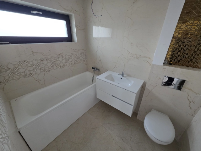 Casa 3 camere - CUG