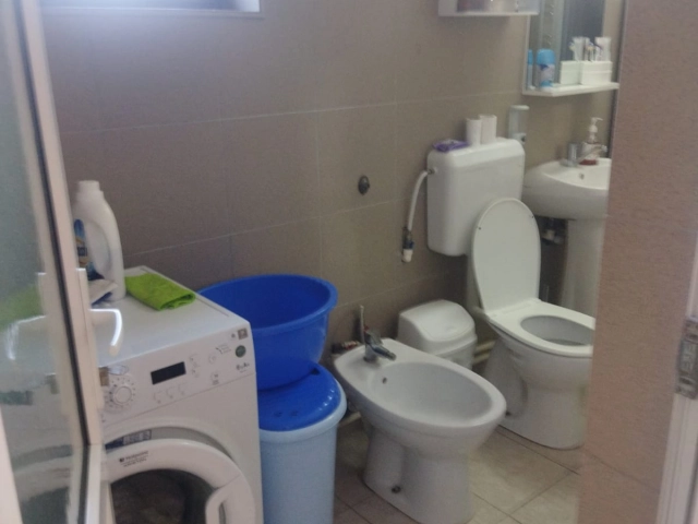 Casa 5 camere - Sararie