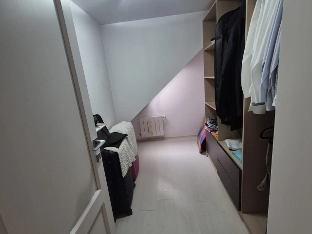 Casa 5 camere - Bucium