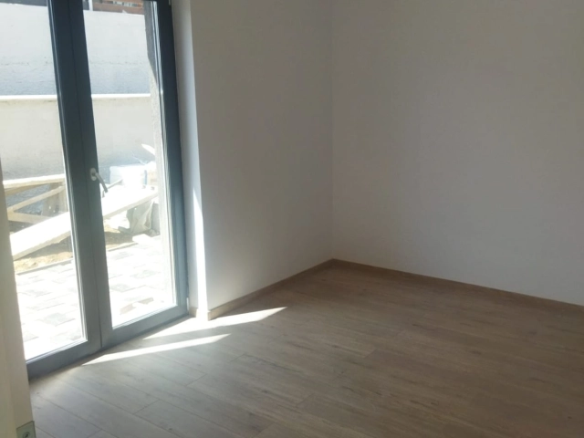 Casa 4 camere - Valea Adanca