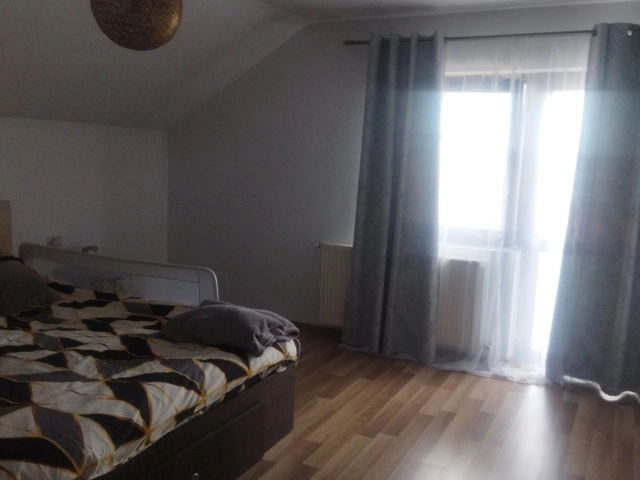 Casa 5 camere - Galata